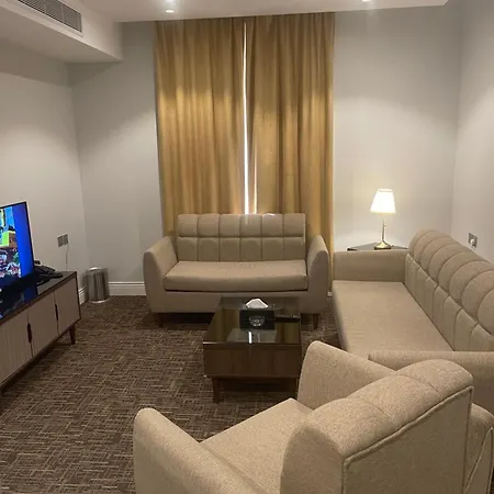 حيات الفرسان الفندقية Al Qurayyat Exterior photo