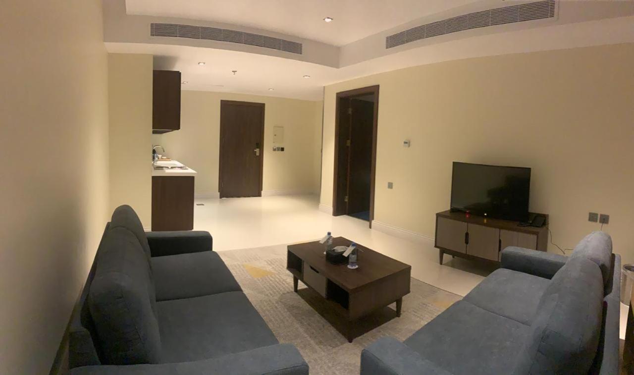 حيات الفرسان الفندقية