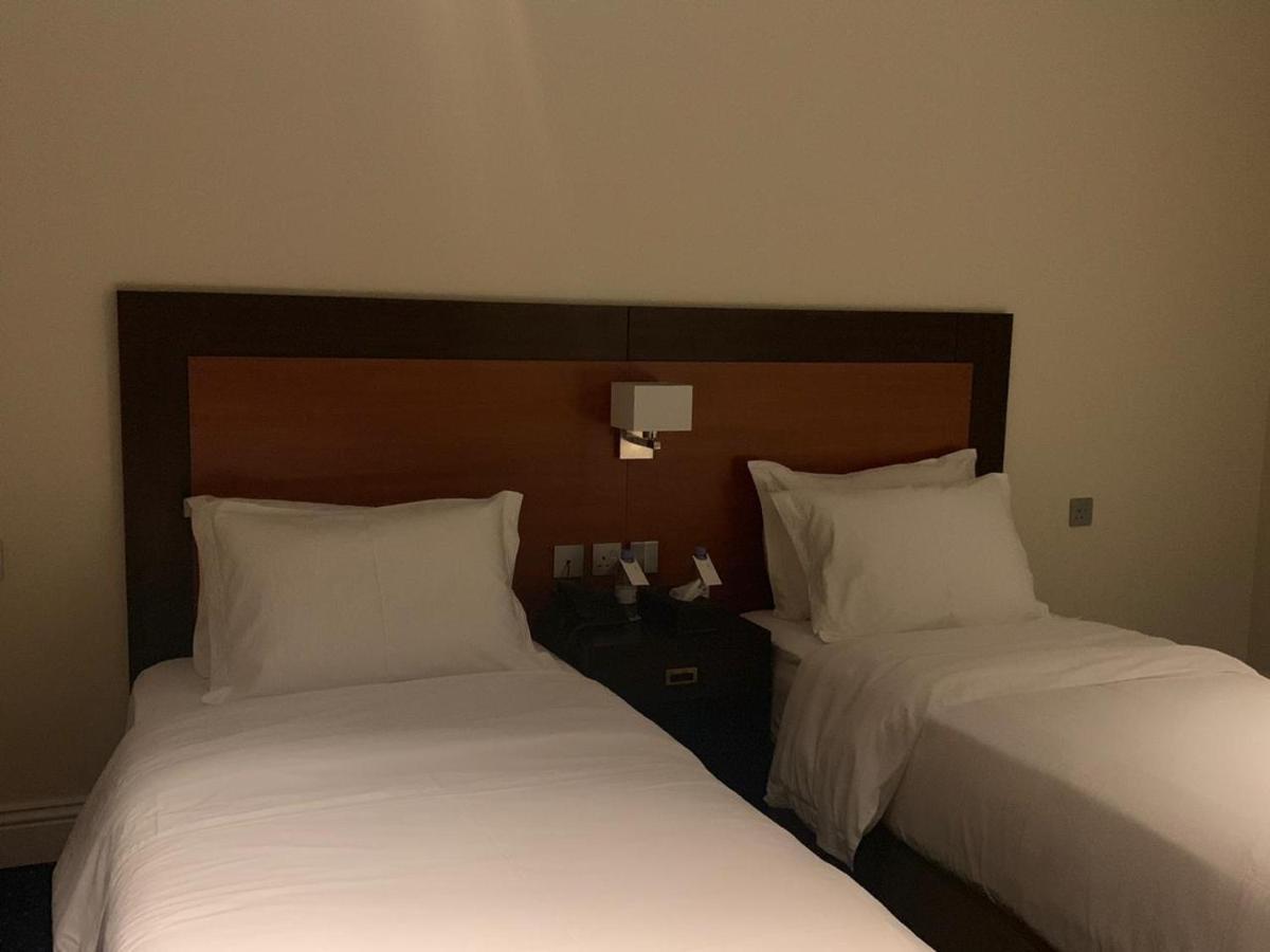 Hotel حيات الفرسان الفندقية Al Qurayyat