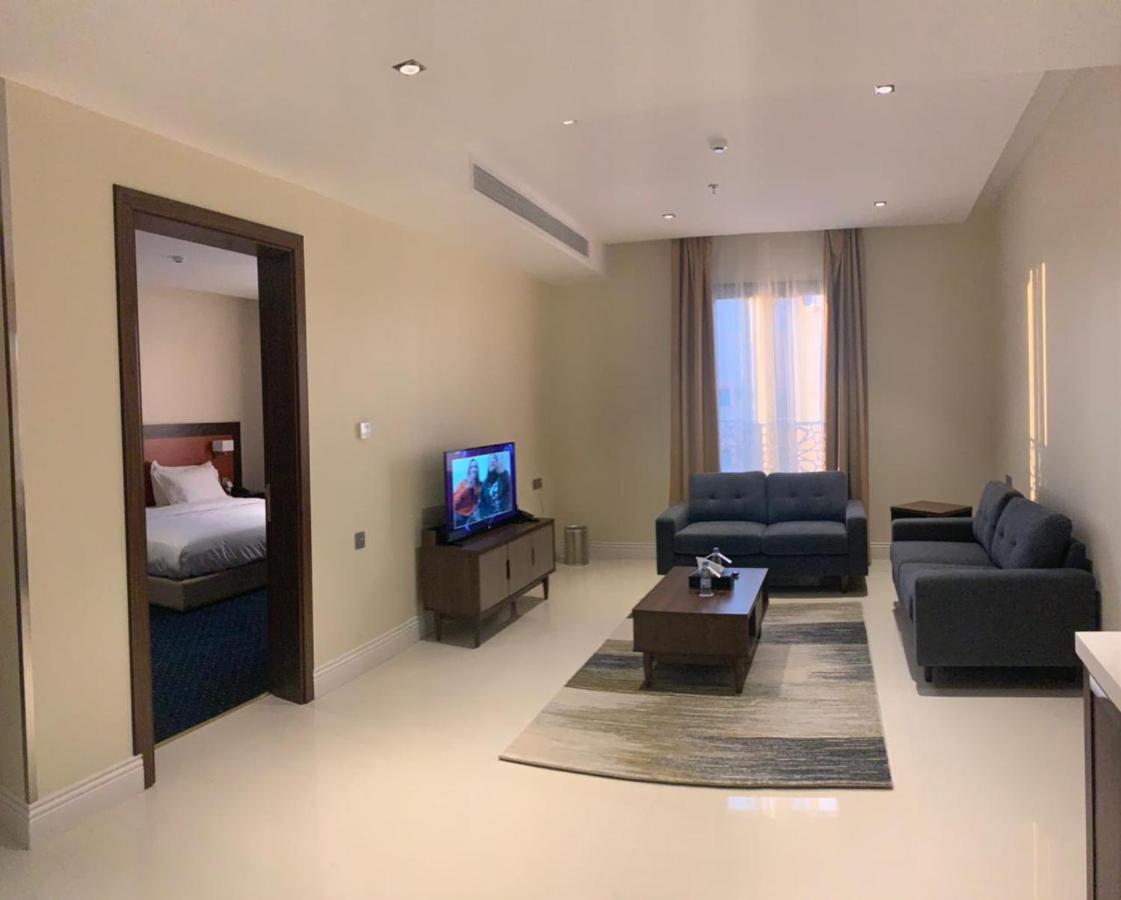 حيات الفرسان الفندقية Hotel Al Qurayyat