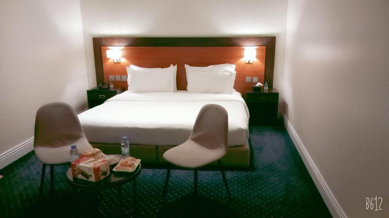 Hotel حيات الفرسان الفندقية Al Qurayyat