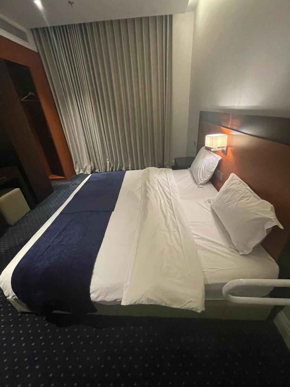 حيات الفرسان الفندقية Hotel 4*